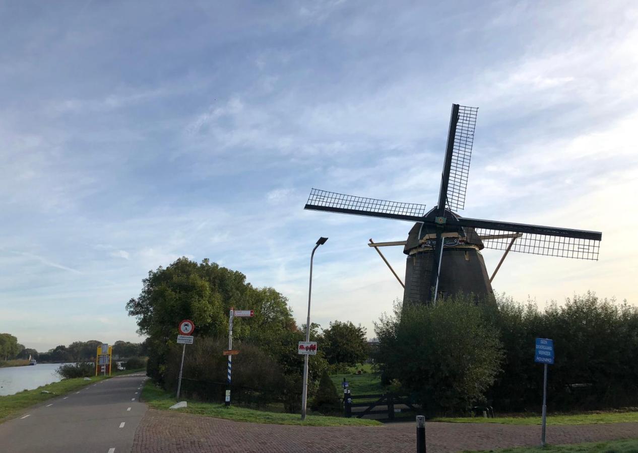 Villa Antonius Amsterdam Ouderkerk aan de Amstel Buitenkant foto
